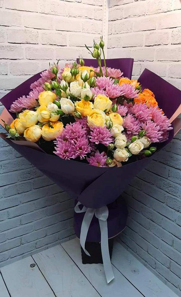 Букет цветов из: Хризантемы и Розы в Шатрово
