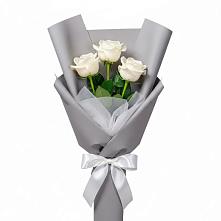 Букет 3 белые розы #REPLACE_PRED# Шатрово