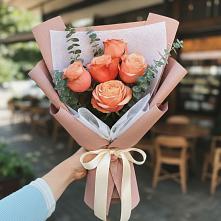 Букет цветов из:  Розы #REPLACE_PRED# Шатрово