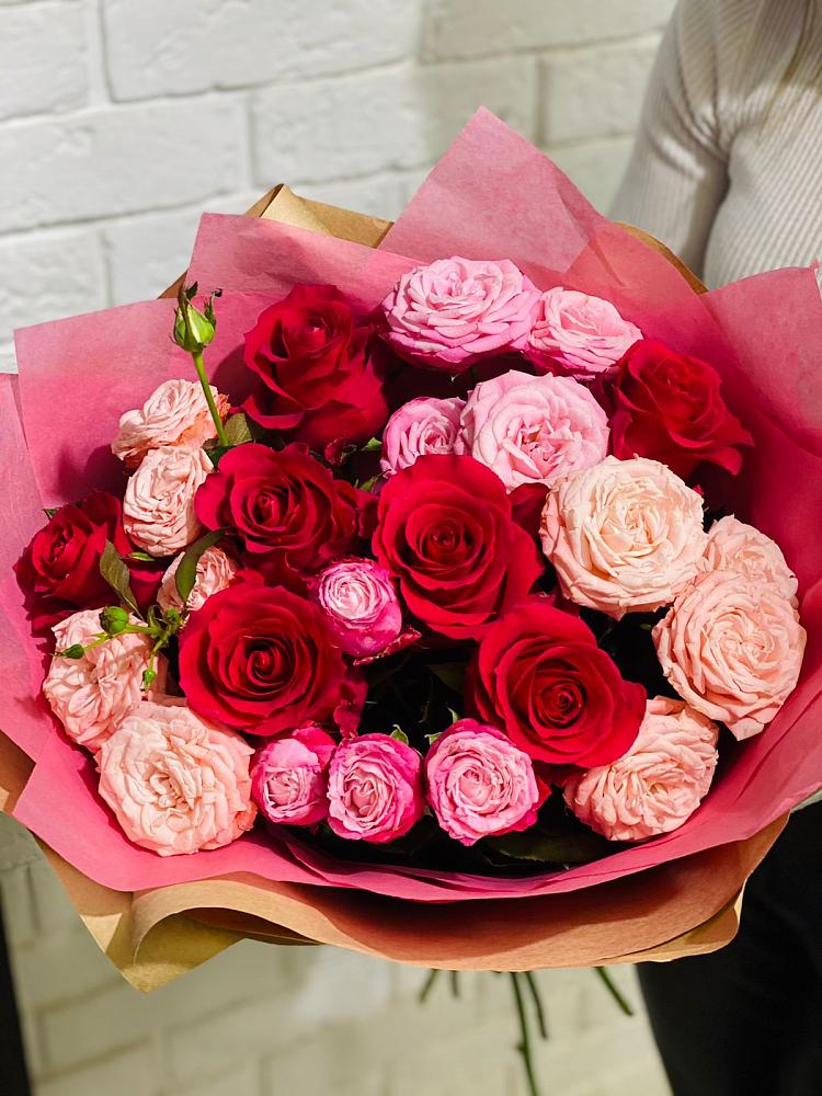 Букет цветов из: Розы в Шатрово