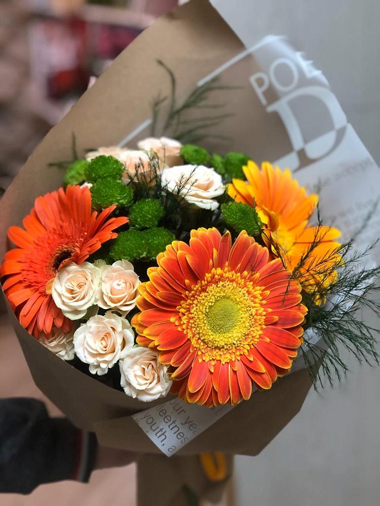 Букет цветов из: Герберы, Хризантемы и Розы в Шатрово