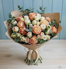 Букет цветов из:  Альстромерии и Розы в Шатрово