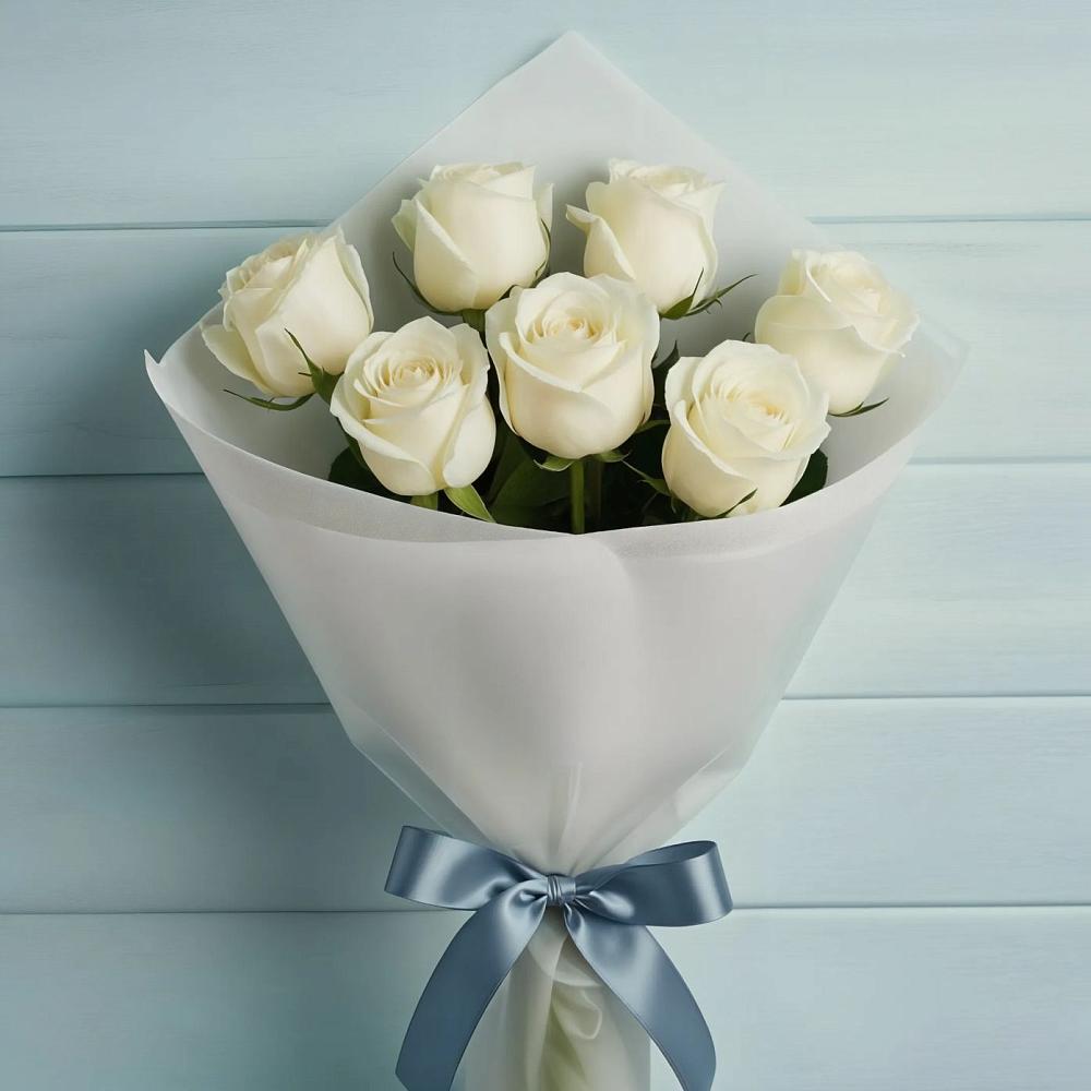 Букет 7 Белых роз Эдлесс Лав в Шатрово
